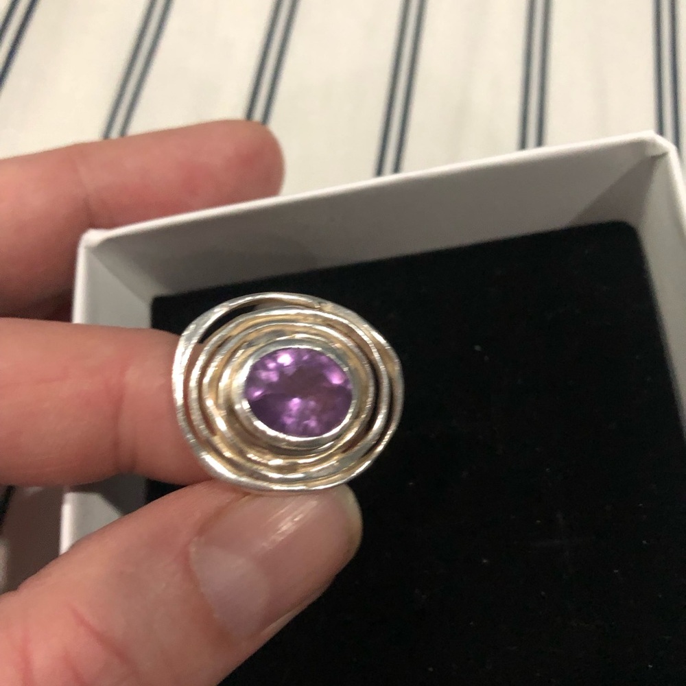 Sterling silver & amethyst ring size 8